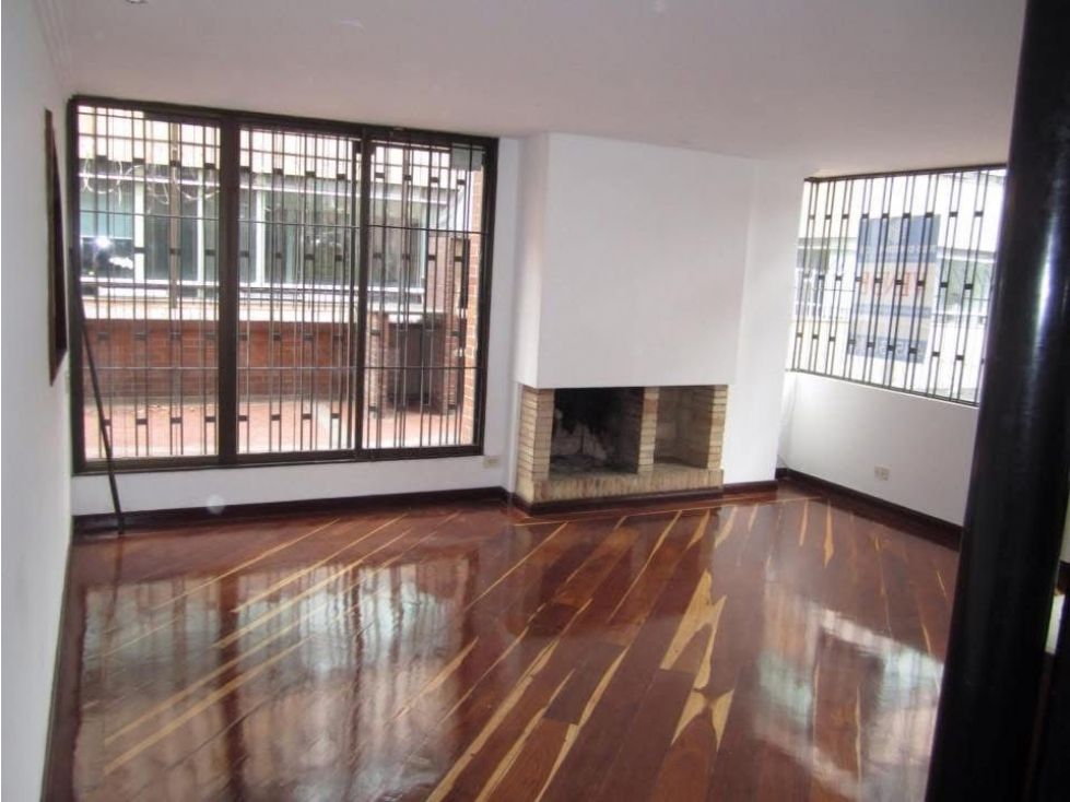 Apartaestudio en arriendo Cundinamarca Bogotá Chicó Norte 81 m2 Habitaciones 1 Baños 1 Garajes 2 Precio $3800000