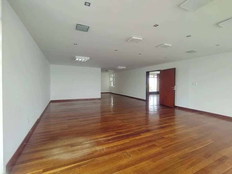 Oficina en arriendo Caldas Manizales Belen 83 m2 Habitaciones 0 Baños 0 Garajes 0 Precio $3334100