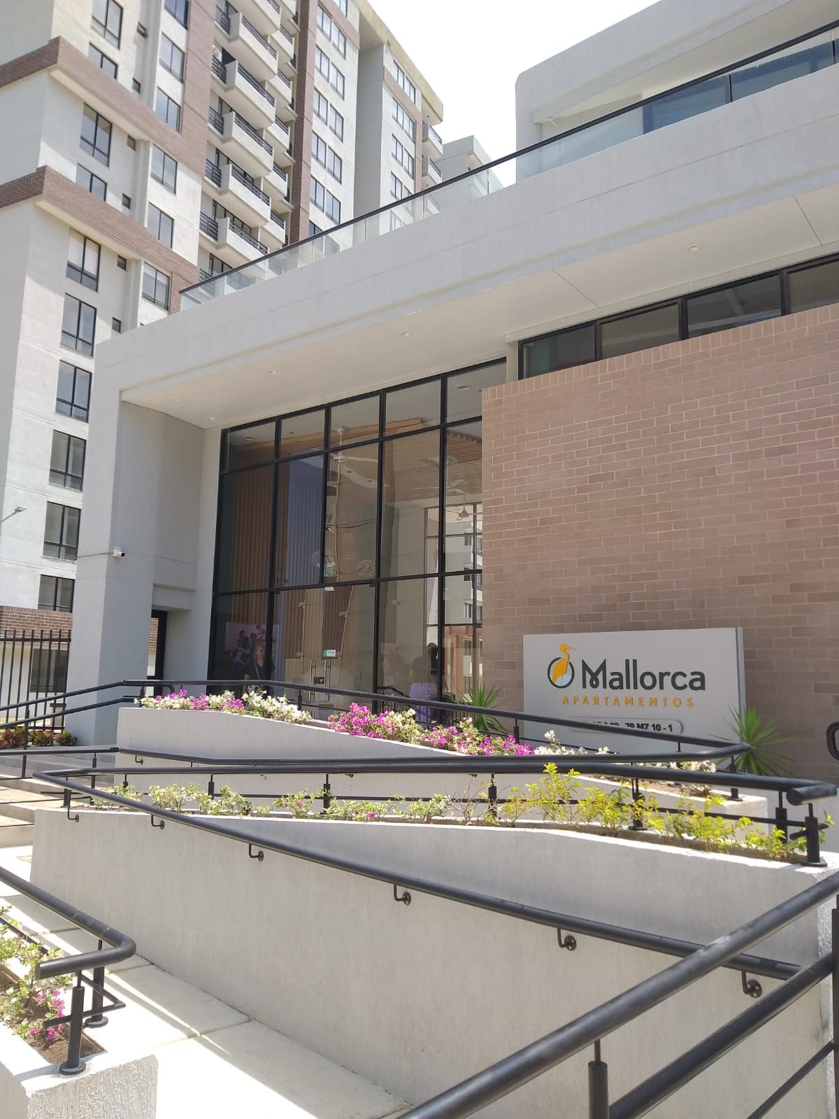 Apartamento en arriendo Atlántico Barranquilla Cr Actually 77 m2 Habitaciones 3 Baños 2 Garajes 1 Precio $3000000