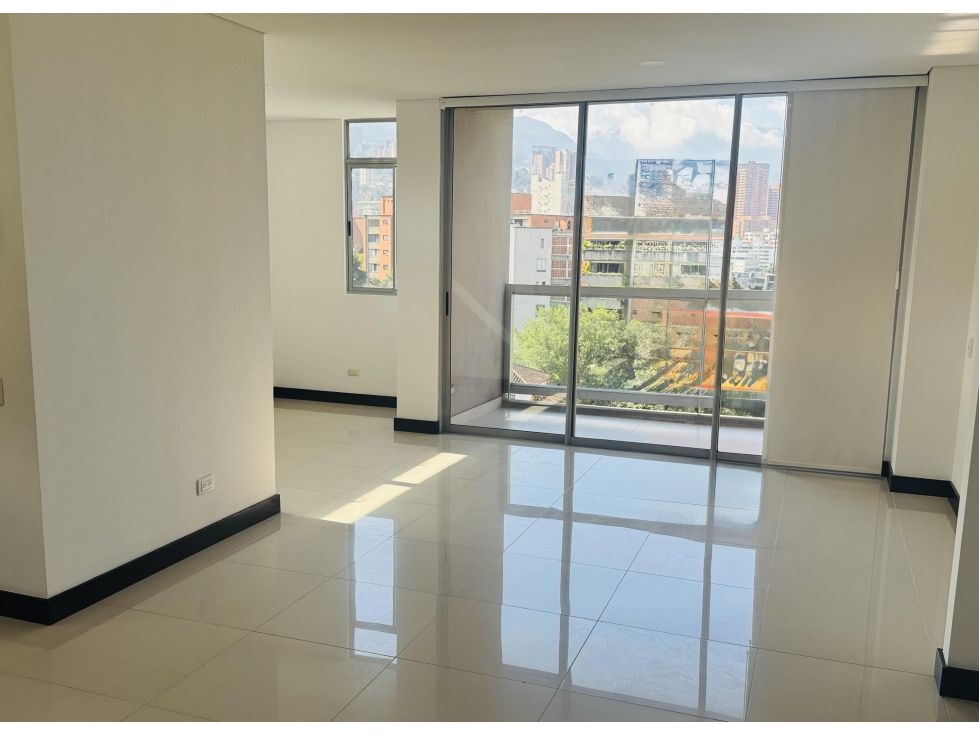 Apartamento en venta Antioquia Medellín La Linde 96 m2 Habitaciones 2 Baños 2 Garajes 2 Precio $935000000
