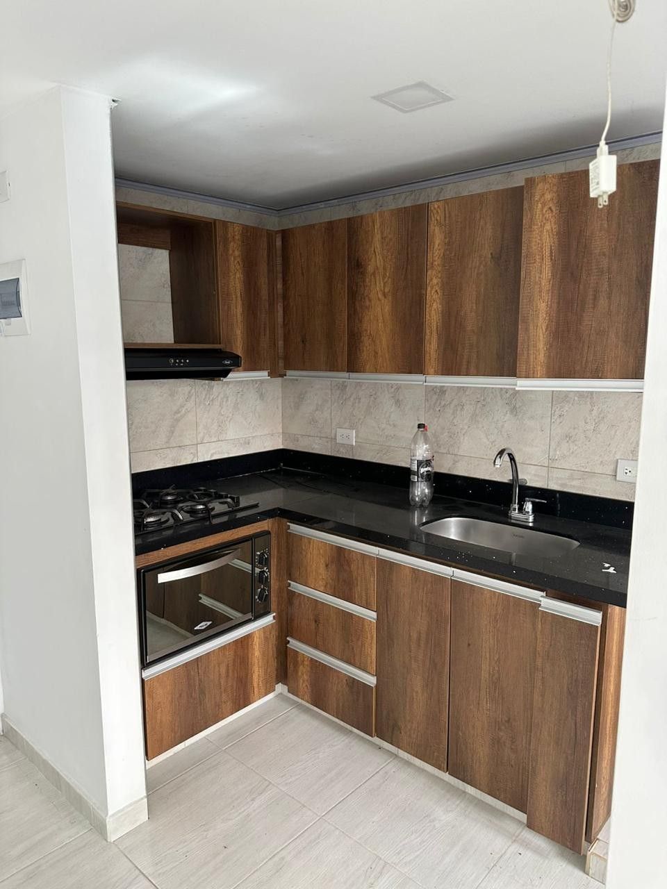 Apartamento en venta Antioquia Bello Urbanización San Silvestre 49 m2 Habitaciones 3 Baños 2 Garajes 0 Precio $250000000