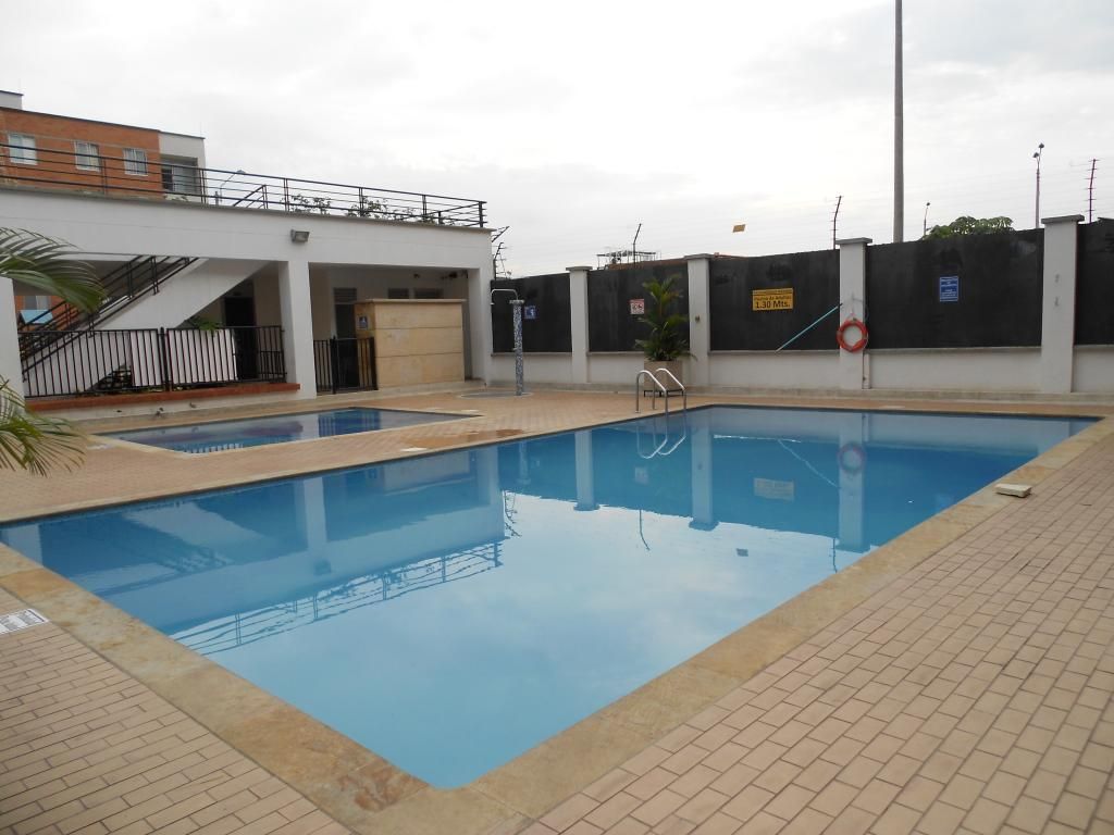 Apartamento en arriendo Valle Del Cauca Cali Salomia 60 m2 Habitaciones 2 Baños 2 Garajes 1 Precio $1350000