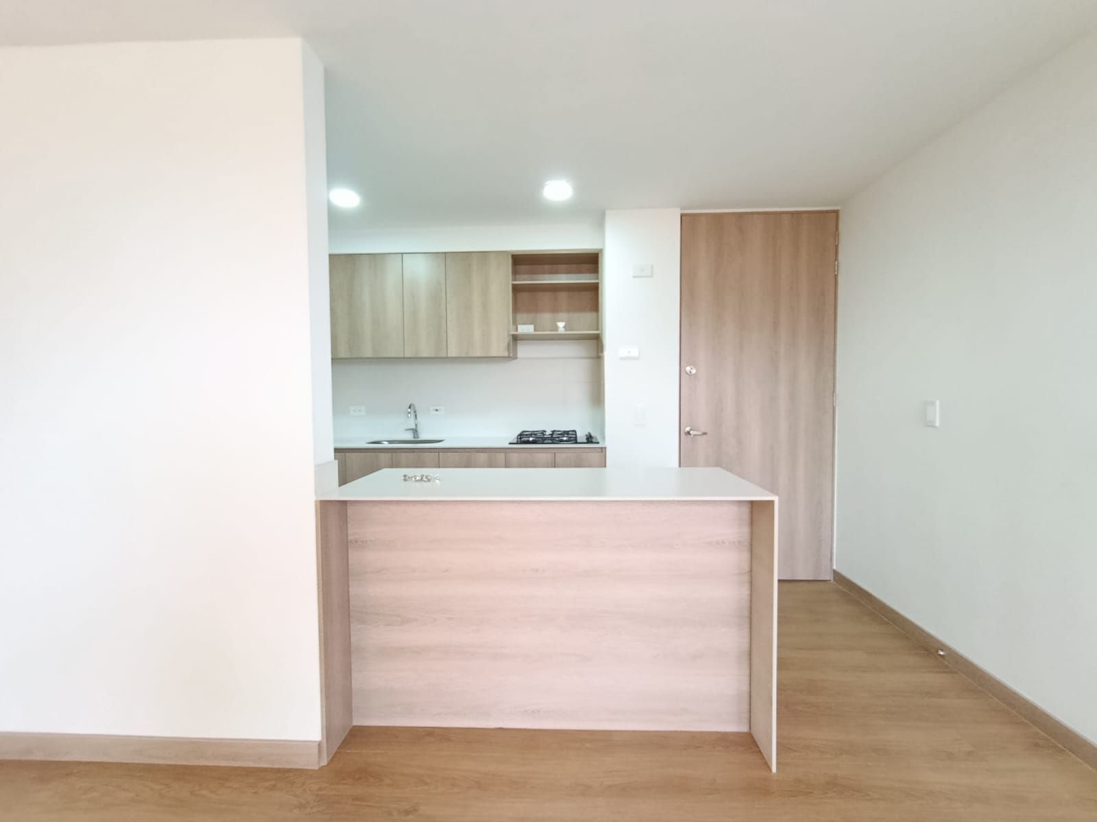 Suite en arriendo Antioquia El Carmen De Viboral El Carmen De Viboral 65 m2 Habitaciones 2 Baños 2 Garajes 1 Precio $1800000