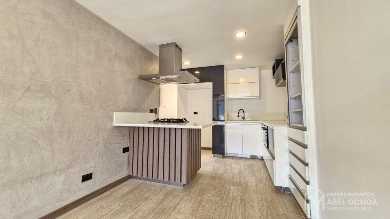 Apartamento en arriendo o venta Antioquia Envigado Areka 165 m2 Habitaciones 3 Baños 3 Garajes 2 Precio venta $1248000000 Precio arriendo $7450000