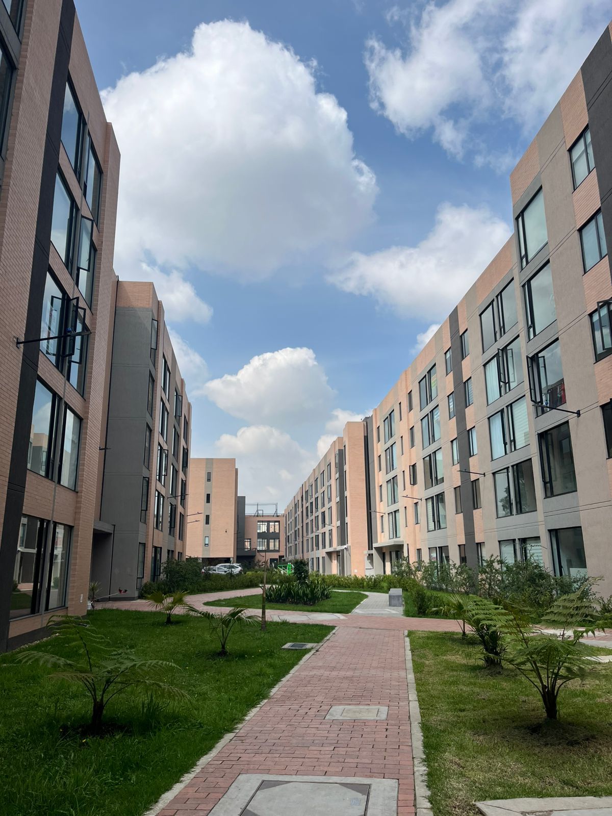 Apartaestudio en arriendo Cundinamarca Bogotá Los Monjes 27 m2 Habitaciones 1 Baños 1 Garajes 0 Precio $1600000