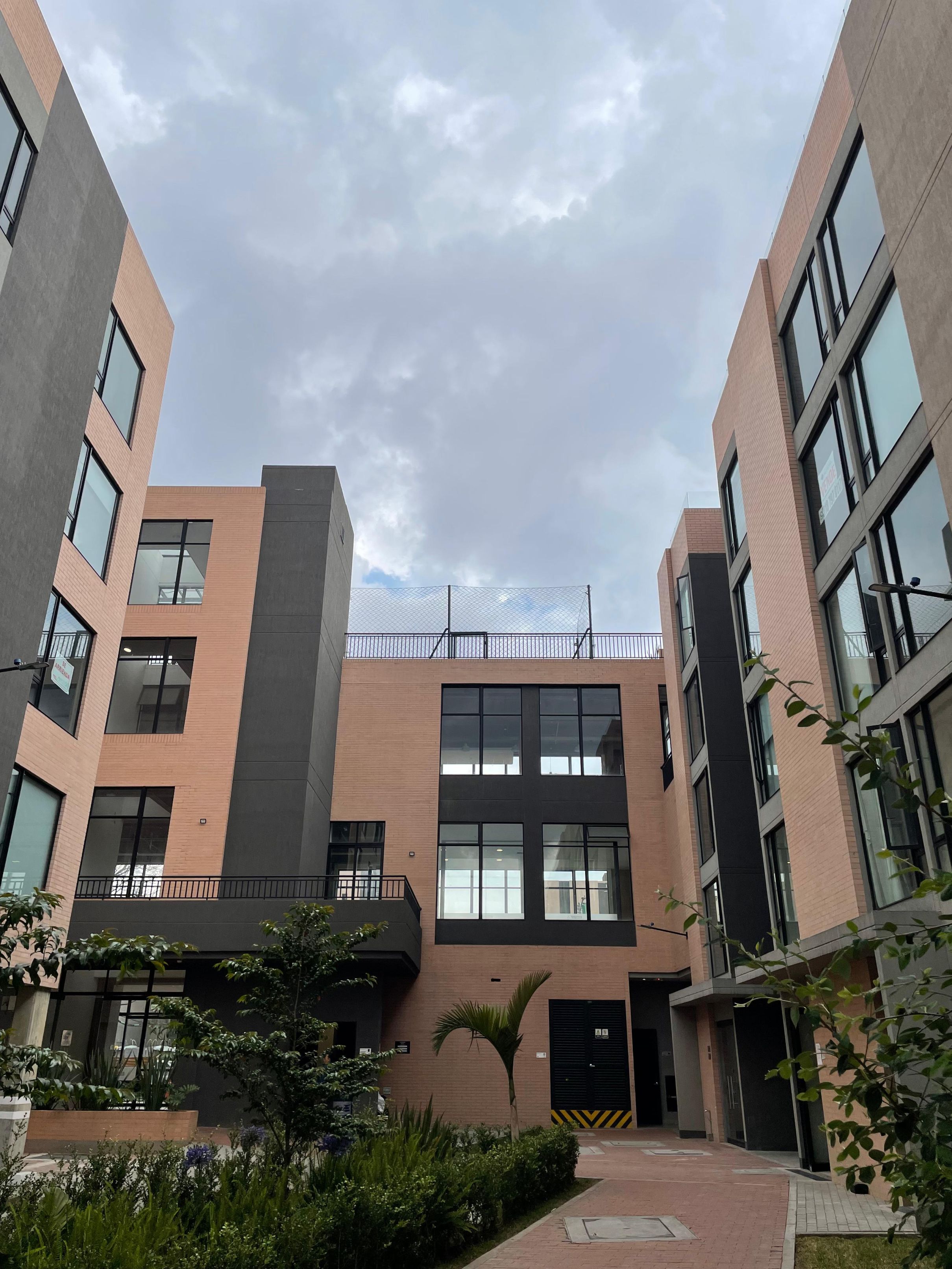 Apartaestudio en arriendo Cundinamarca Bogotá Los Monjes 27 m2 Habitaciones 1 Baños 1 Garajes 0 Precio $1600000