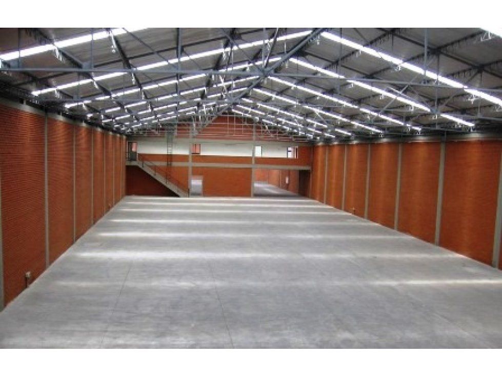 Bodega en arriendo Cundinamarca Bogotá El Recado De Y Petaluña 3317 m2 Habitaciones 0 Baños 10 Garajes 12 Precio $82925000