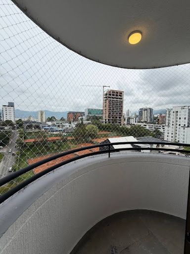 Apartamento en arriendo Risaralda Pereira Cambulos 100 m2 Habitaciones 3 Baños 2 Garajes 1 Precio $4200000