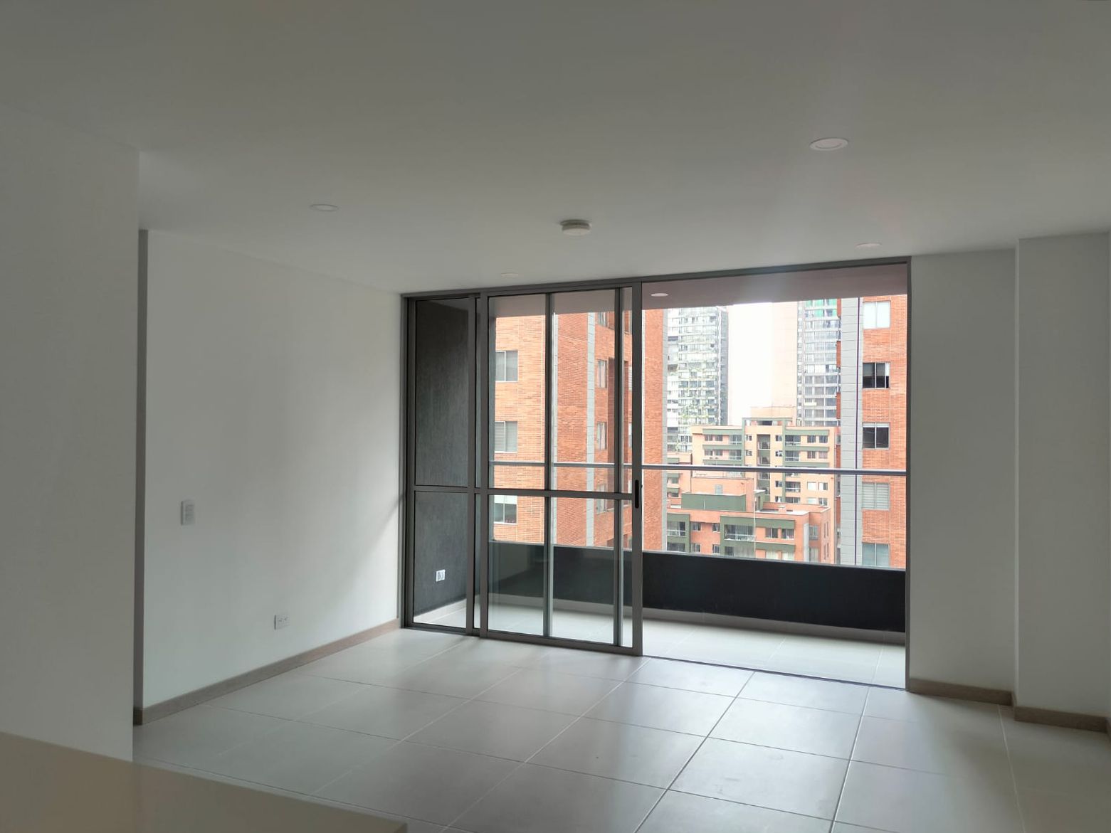 Apartamento en venta Antioquia Medellín Villa Carlota 91 m2 Habitaciones 3 Baños 3 Garajes 1 Precio $890000000