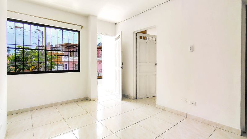 Apartamento en arriendo Antioquia Medellín Belen 125 m2 Habitaciones 4 Baños 2 Garajes 0 Precio $2800000