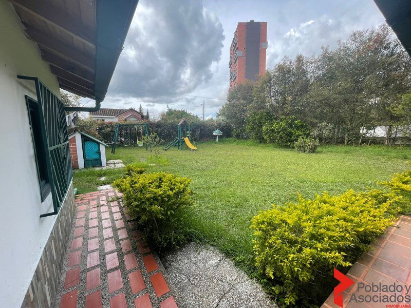 Casa en arriendo Antioquia Rionegro Alto Del Medio 300 m2 Habitaciones 3 Baños 2 Garajes 6 Precio $4500000