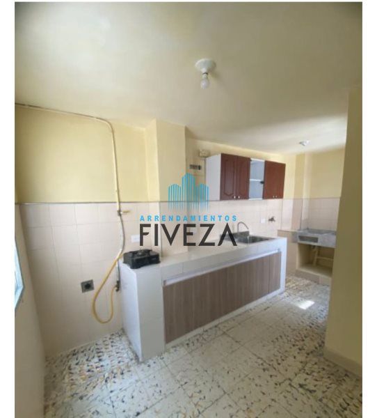 Apartamento en arriendo Antioquia Itagüí Centro 86 m2 Habitaciones 3 Baños 1 Garajes 0 Precio $1760000