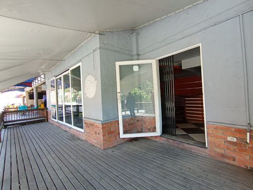 Local en arriendo Antioquia Envigado El Chocho 170 m2 Habitaciones 0 Baños 2 Garajes 0 Precio $10000000
