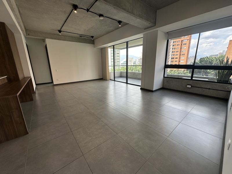 Apartamento en arriendo Antioquia Medellín Alejandria 127 m2 Habitaciones 2 Baños 3 Garajes 2 Precio $8300000
