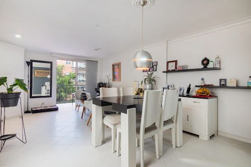 Apartamento en venta Antioquia Envigado El Dorado 105 m2 Habitaciones 3 Baños 2 Garajes 1 Precio $500000000