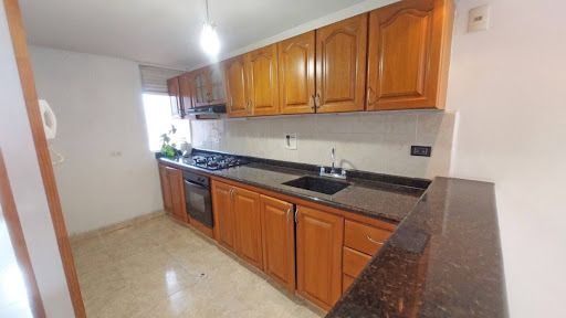 Apartamento en arriendo Antioquia Medellín La Candelaria 100 m2 Habitaciones 3 Baños 3 Garajes 1 Precio $3600000