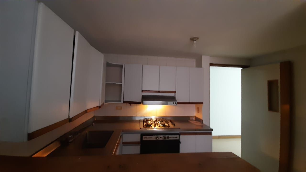 Apartamento en arriendo Antioquia Envigado Bosques De Zúñiga 148 m2 Habitaciones 3 Baños 2 Garajes 2 Precio $3600000