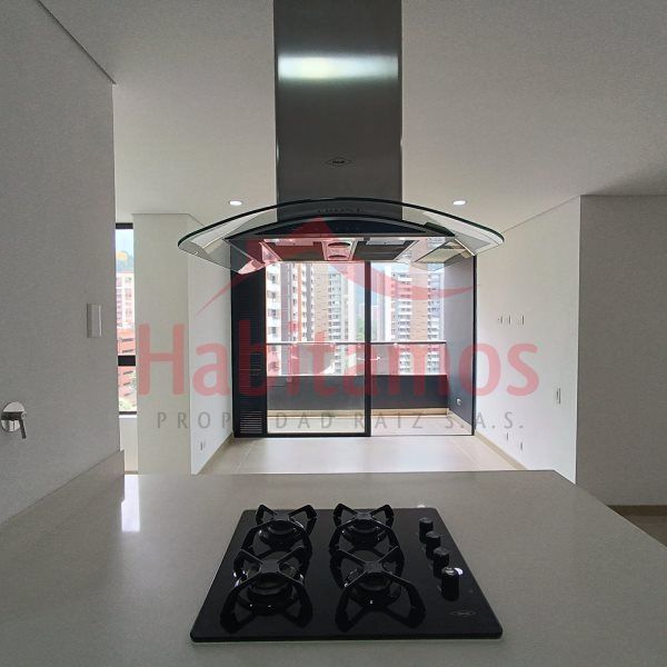 Apartamento en arriendo Antioquia Envigado El Chinguí 81 m2 Habitaciones 2 Baños 3 Garajes 1 Precio $4450000