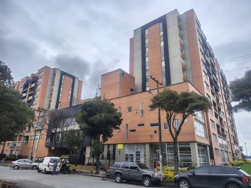 Apartamento en arriendo Cundinamarca Bogotá El Tintal Asd 76 m2 Habitaciones 3 Baños 2 Garajes 1 Precio $2600000