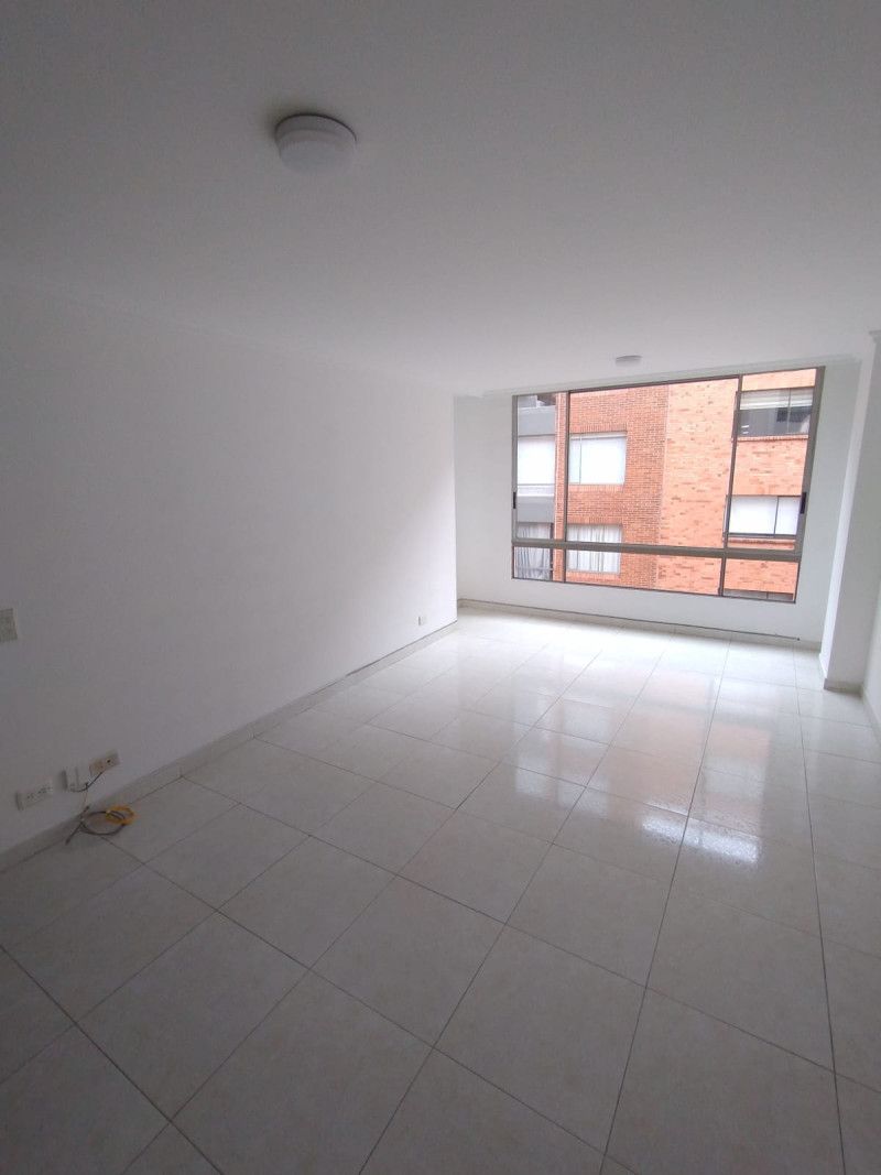 Apartamento en arriendo Cundinamarca Bogotá María Cristina 73 m2 Habitaciones 2 Baños 2 Garajes 1 Precio $3500000