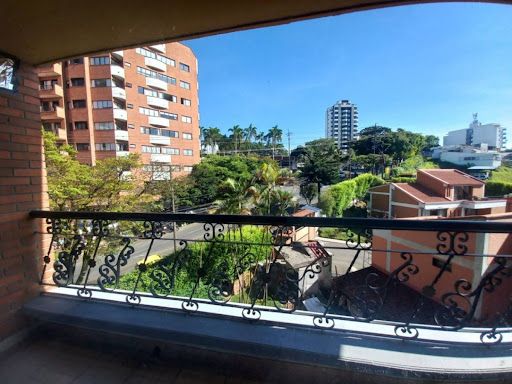 Apartamento en arriendo Risaralda Pereira Nn 123 m2 Habitaciones 2 Baños 2 Garajes 1 Precio $3400000