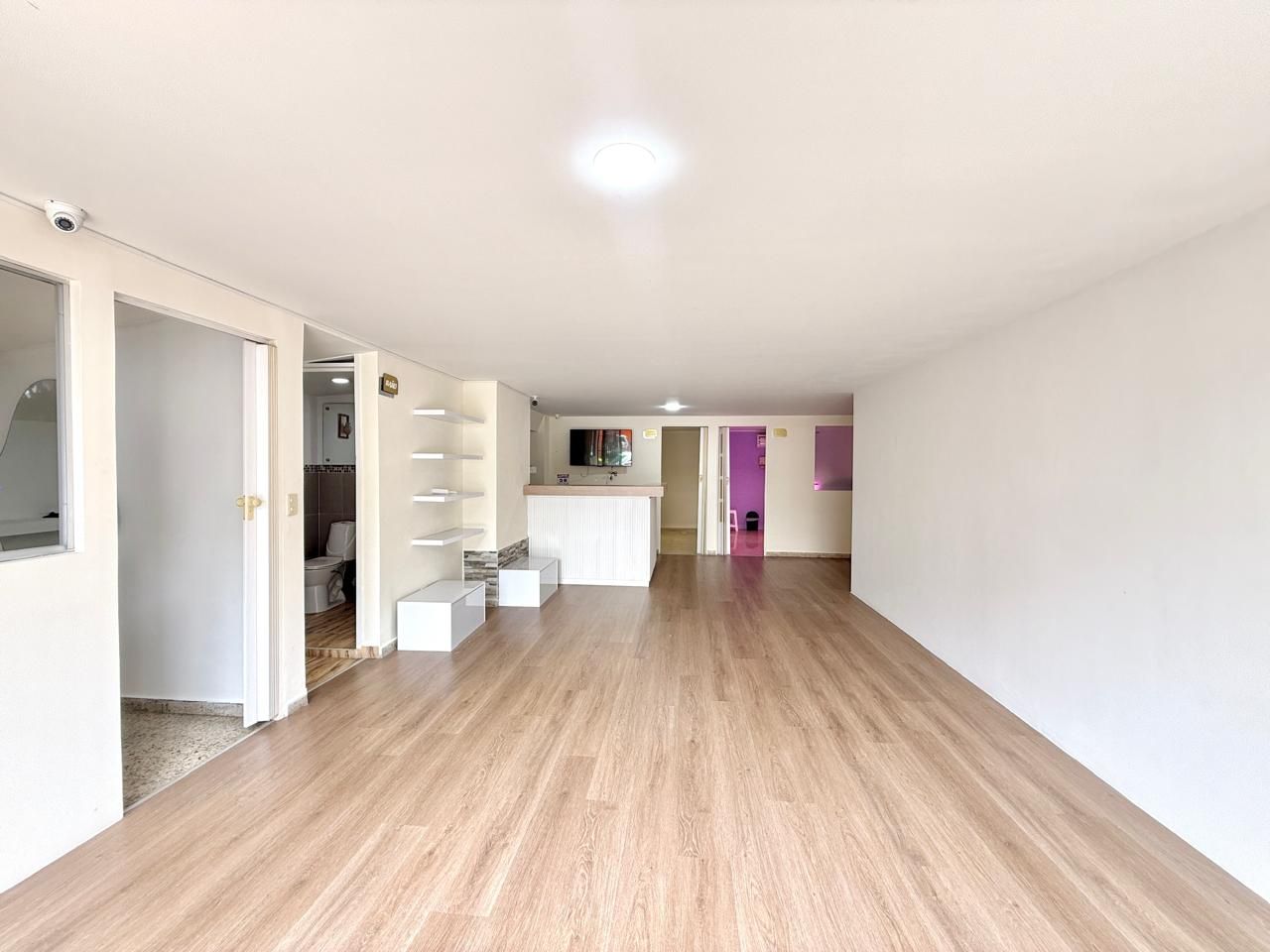 Local en arriendo Risaralda Pereira Las Mangas 160 m2 Habitaciones 0 Baños 2 Garajes 0 Precio $4500000