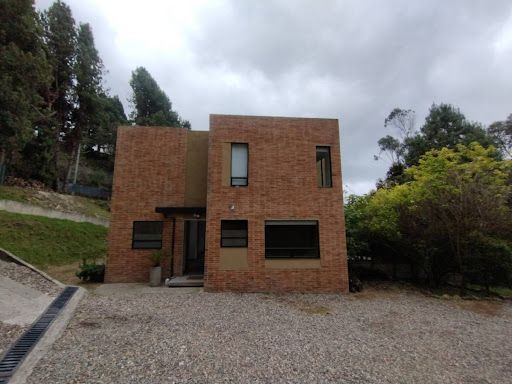 Casa en arriendo Cundinamarca La Calera La Calera 180 m2 Habitaciones 3 Baños 3 Garajes 4 Precio $6900000