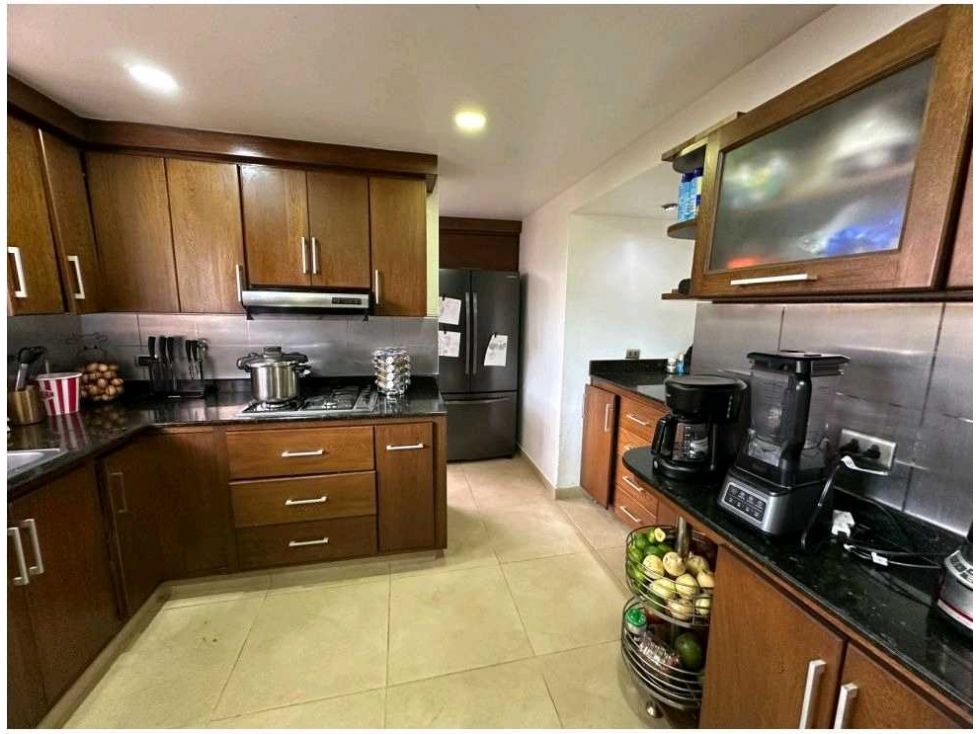 Casa en venta Antioquia Envigado Uribe Ángel 236 m2 Habitaciones 4 Baños 5 Garajes 3 Precio $1660000000