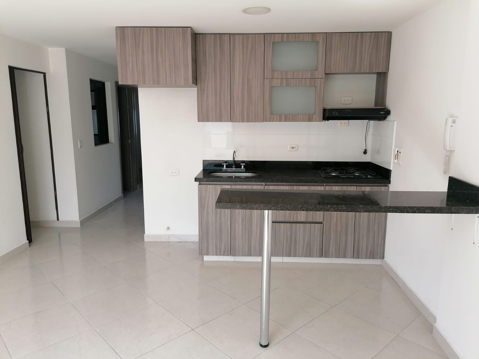 Apartamento en arriendo o venta Antioquia Copacabana Juan De La Tasajera 60 m2 Habitaciones 3 Baños 2 Garajes 1 Precio venta $350000000 Precio arriendo $1800000
