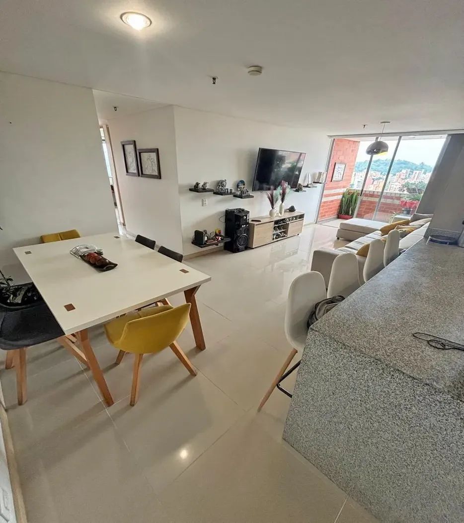 Apartamento en venta Antioquia Medellín Naranjal 87 m2 Habitaciones 3 Baños 2 Garajes 1 Precio $330000000