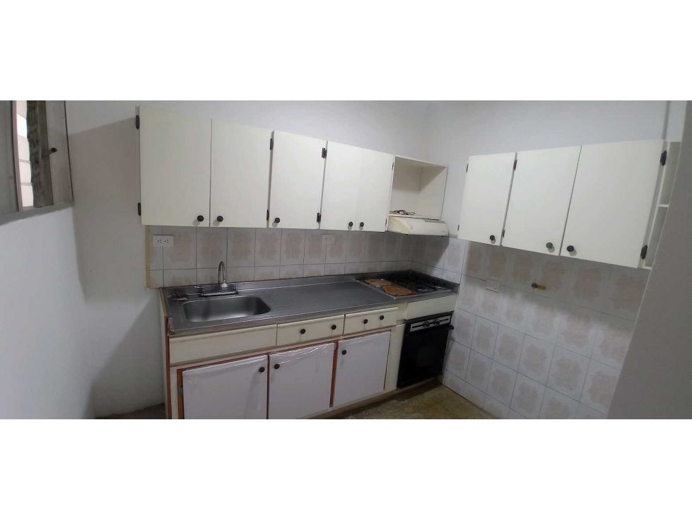 Local en arriendo Antioquia Bello Centro 110 m2 Habitaciones 0 Baños 2 Garajes 0 Precio $2700000