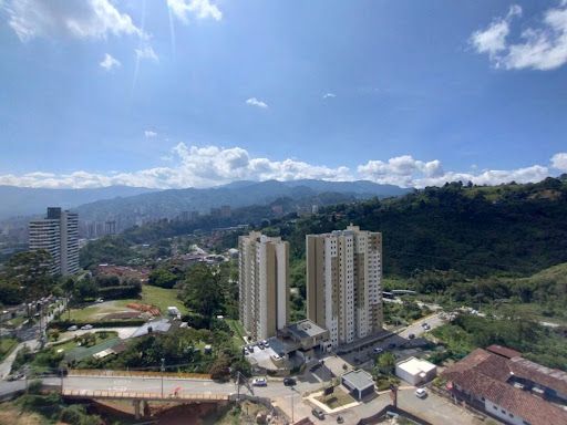 Apartamento en arriendo Antioquia La Estrella Caquetá 65 m2 Habitaciones 3 Baños 2 Garajes 1 Precio $2700000
