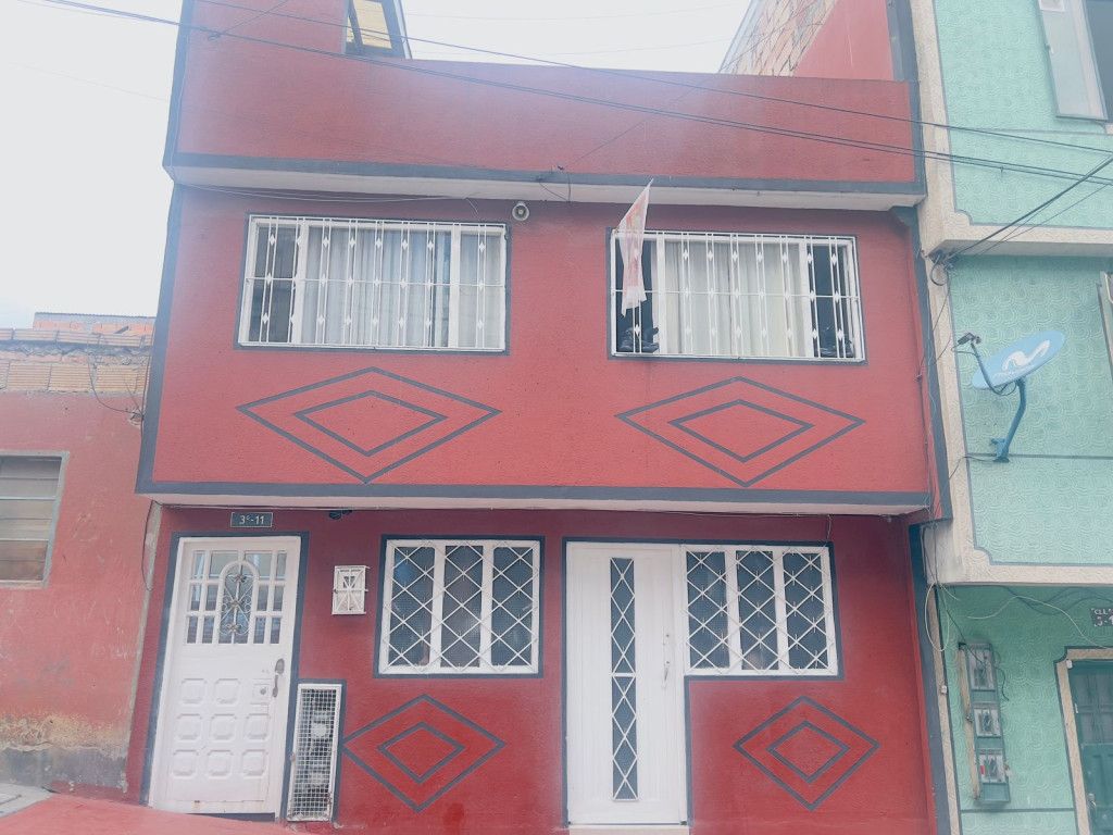 Casa en venta Cundinamarca Bogotá Danubio Azul 165 m2 Habitaciones 5 Baños 3 Garajes 0 Precio $360000000