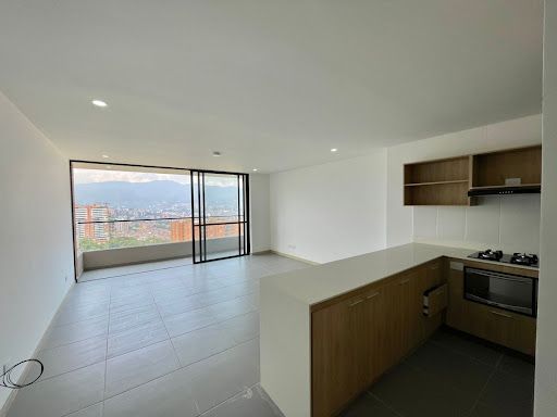 Apartamento en arriendo Antioquia Envigado Vientos De La Colina 85 m2 Habitaciones 2 Baños 3 Garajes 2 Precio $4800000