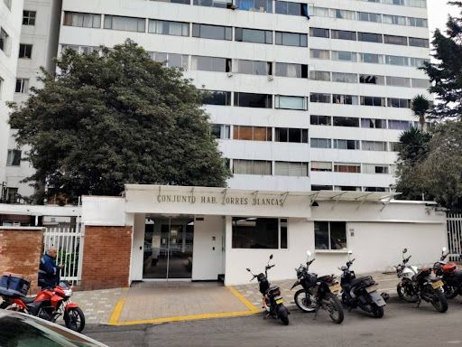 Apartamento en arriendo Cundinamarca Bogotá Las Nieves 81 m2 Habitaciones 3 Baños 2 Garajes 0 Precio $2675000