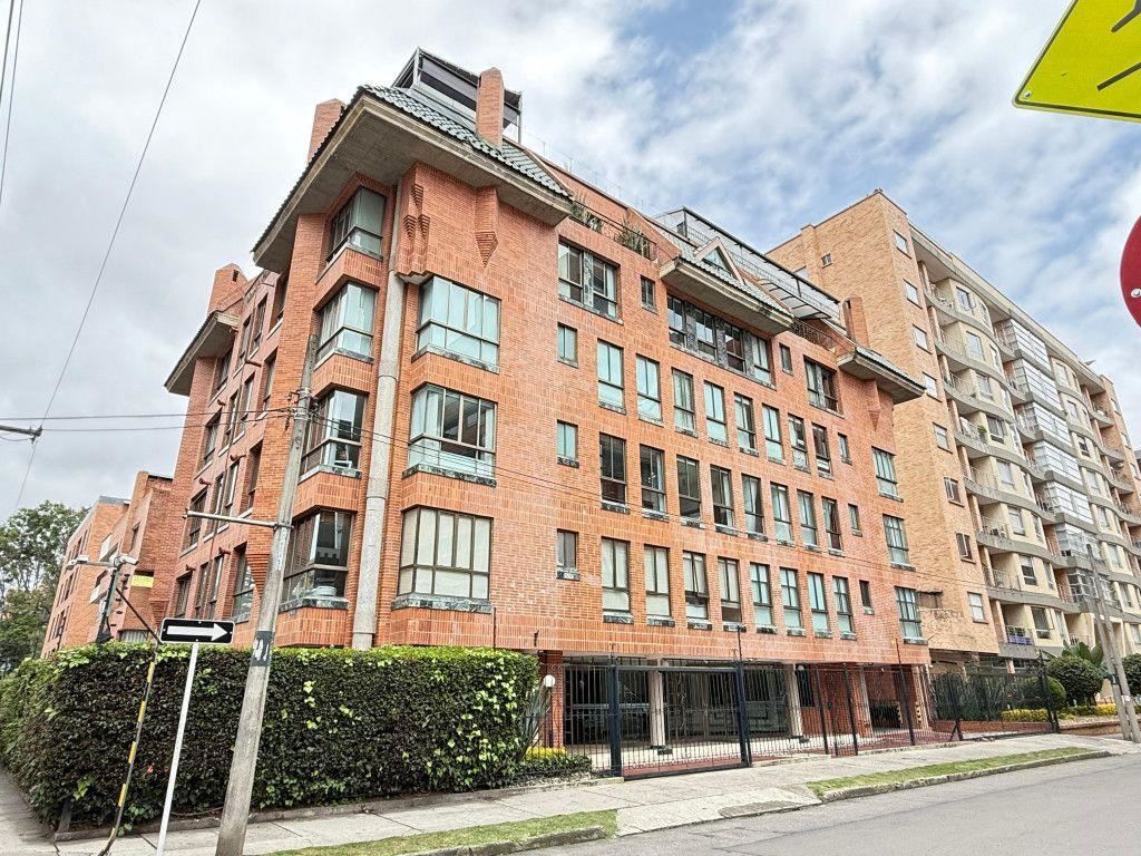 Apartamento en arriendo Cundinamarca Bogotá Chico Norte Et Iii 117 m2 Habitaciones 3 Baños 3 Garajes 2 Precio $6500000