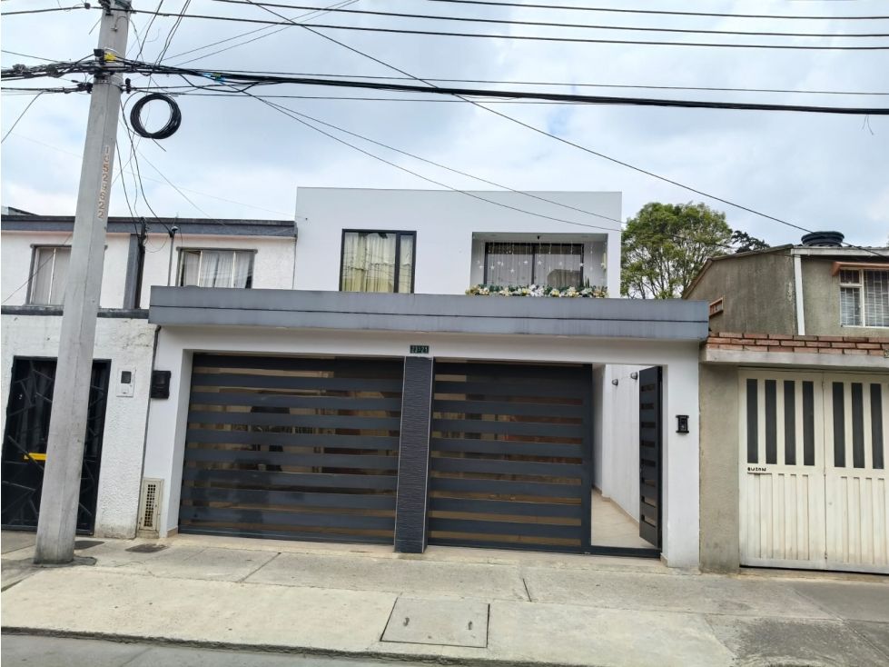 Casa en venta Cundinamarca Bogotá El Rincon Santo 97 m2 Habitaciones 5 Baños 3 Garajes 2 Precio $940000000