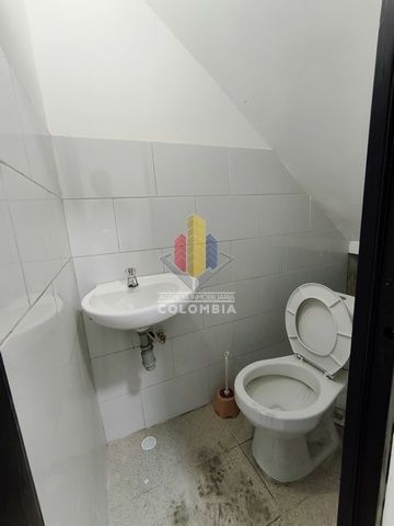 Local Comercial en arriendo Tolima Ibagué Mt El Jordan 28 m2 Habitaciones 0 Baños 1 Garajes 0 Precio $1200000