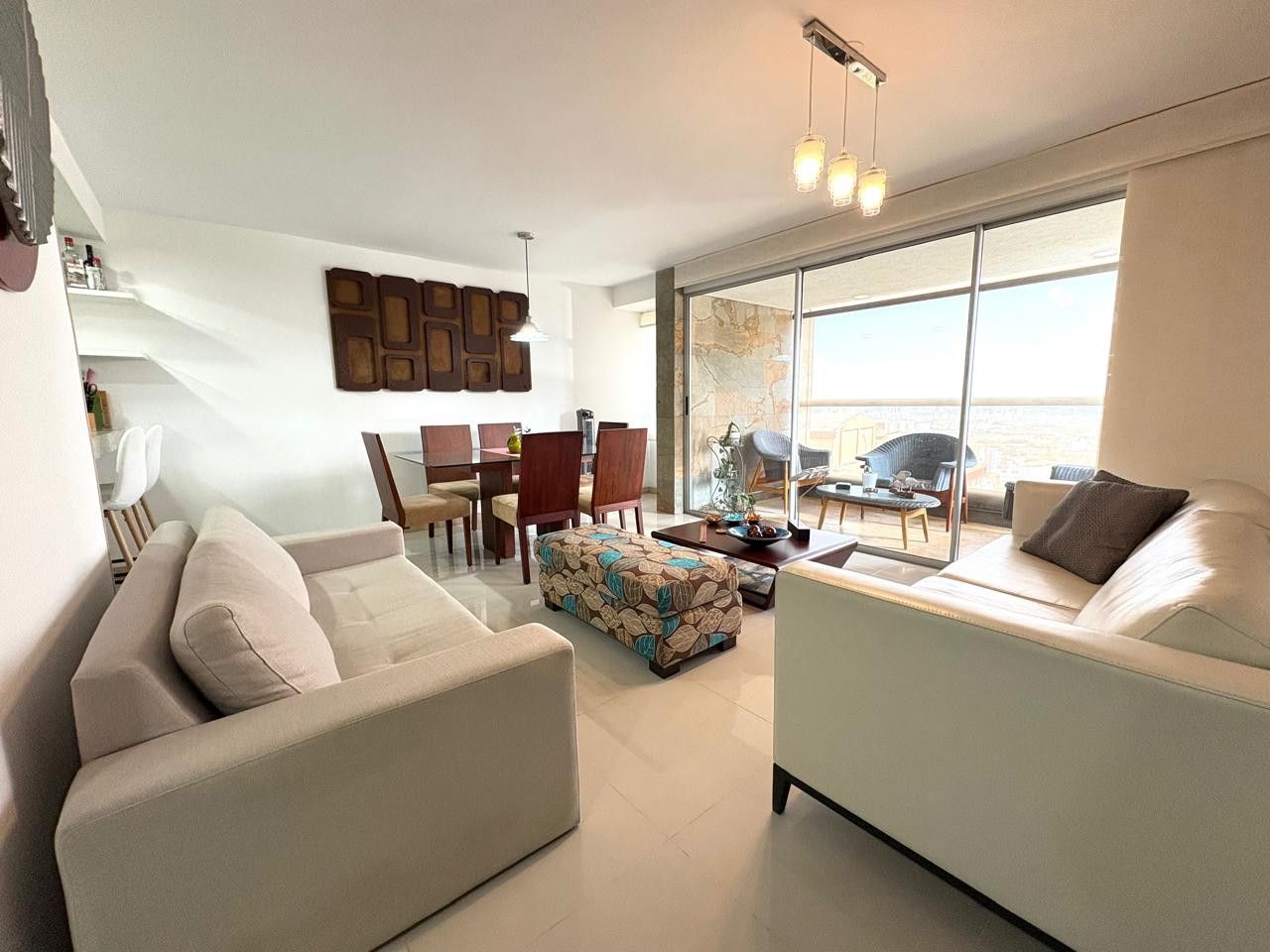 Apartamento en venta Valle Del Cauca Cali Belén 114 m2 Habitaciones 3 Baños 3 Garajes 2 Precio $715000000