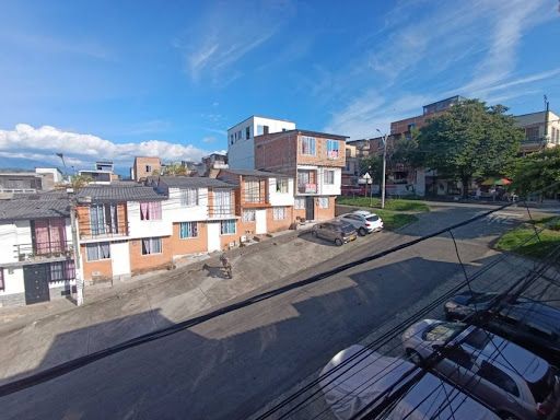 Casa en venta Risaralda Pereira Villa Maria 100 m2 Habitaciones 3 Baños 3 Garajes 1 Precio $280000000