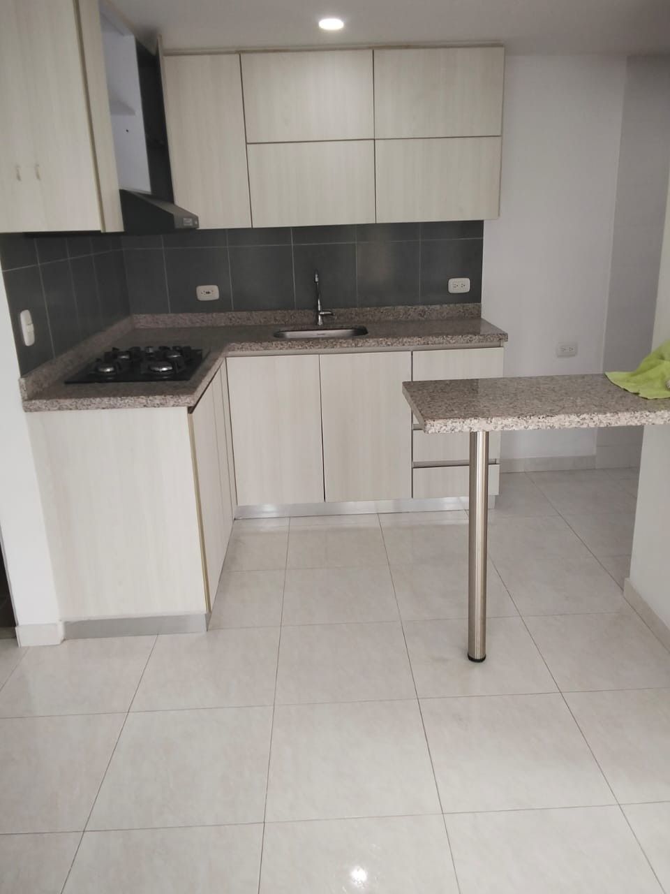 Apartamento en venta Valle Del Cauca Cali San Pedro 60 m2 Habitaciones 2 Baños 2 Garajes 0 Precio $235000000