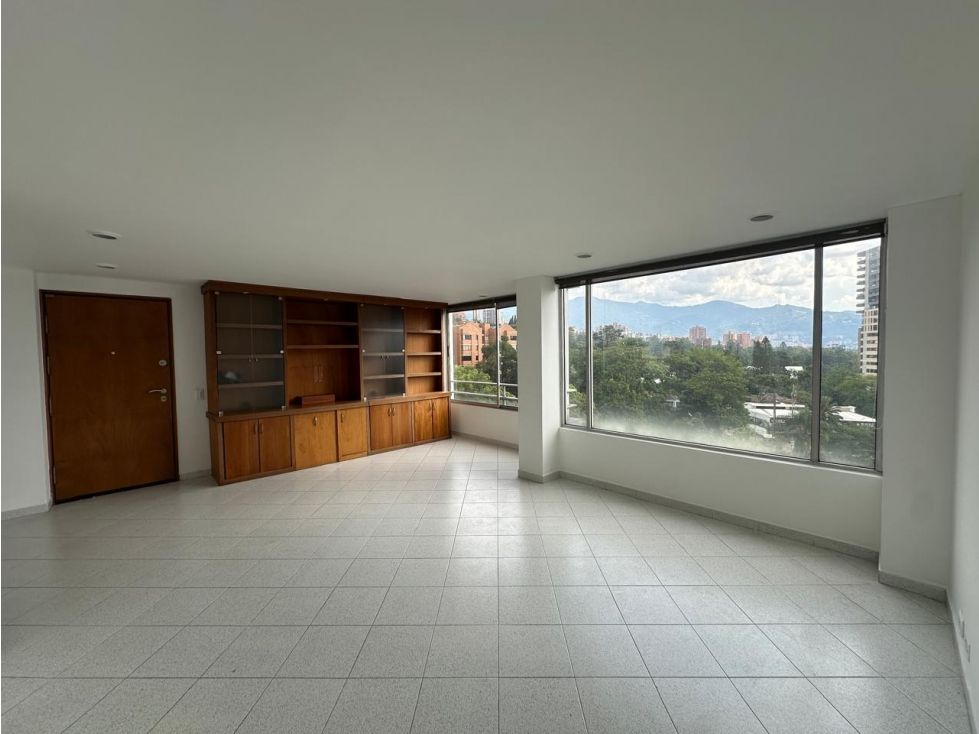 Apartamento en venta Antioquia Medellín Los Balsos No2 108 m2 Habitaciones 3 Baños 2 Garajes 2 Precio $720000000