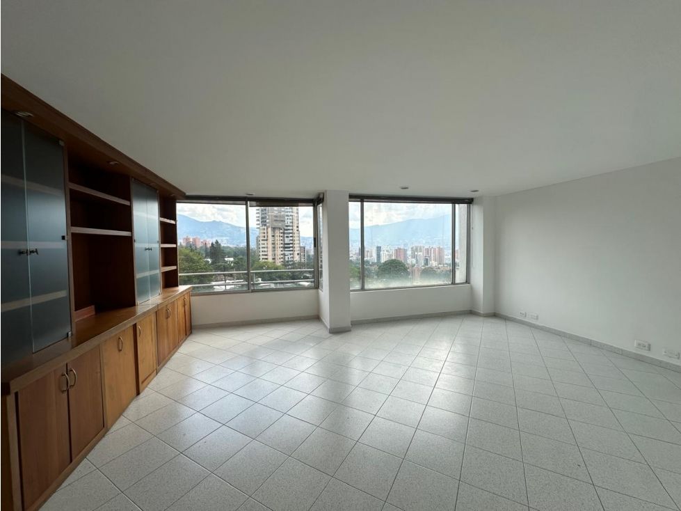 Apartamento en venta Antioquia Medellín Los Balsos No2 108 m2 Habitaciones 3 Baños 2 Garajes 2 Precio $710000000