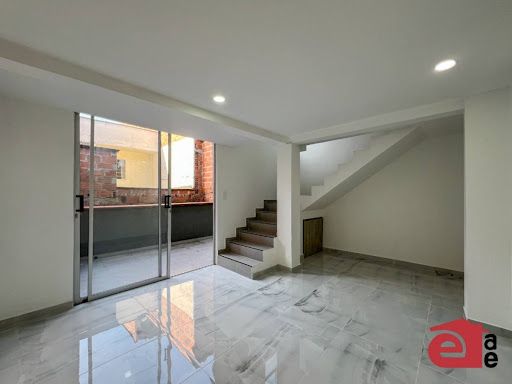 Apartamento en arriendo Antioquia Envigado Bucarest 91 m2 Habitaciones 2 Baños 2 Garajes 0 Precio $2700000
