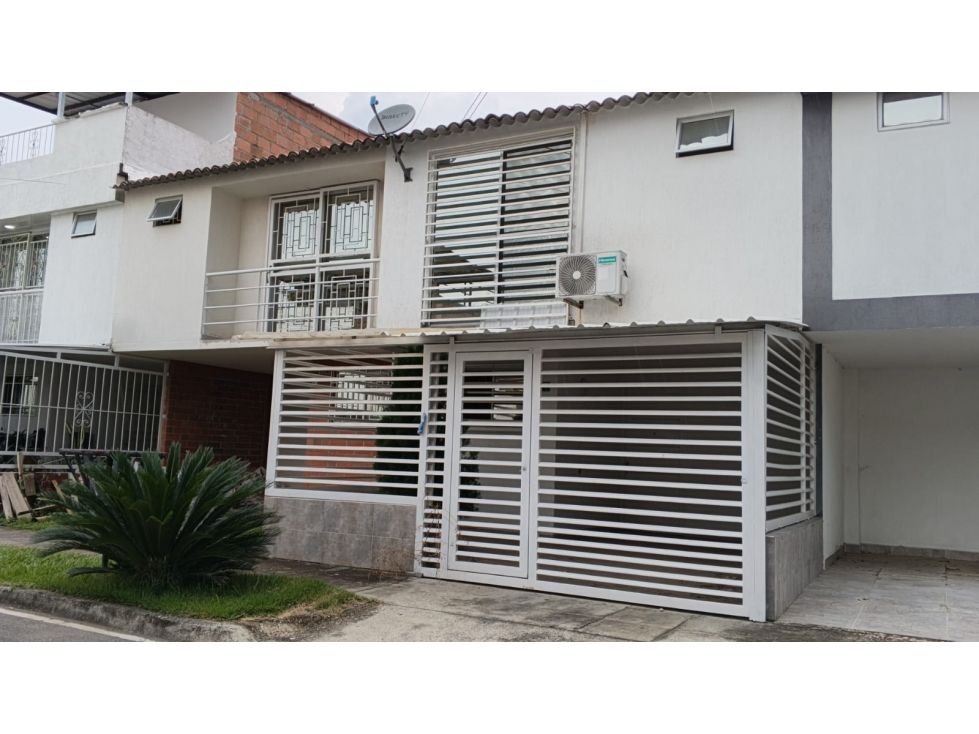 Casa en arriendo Valle Del Cauca Jamundí Ub La Union 91 m2 Habitaciones 3 Baños 3 Garajes 1 Precio $1500000
