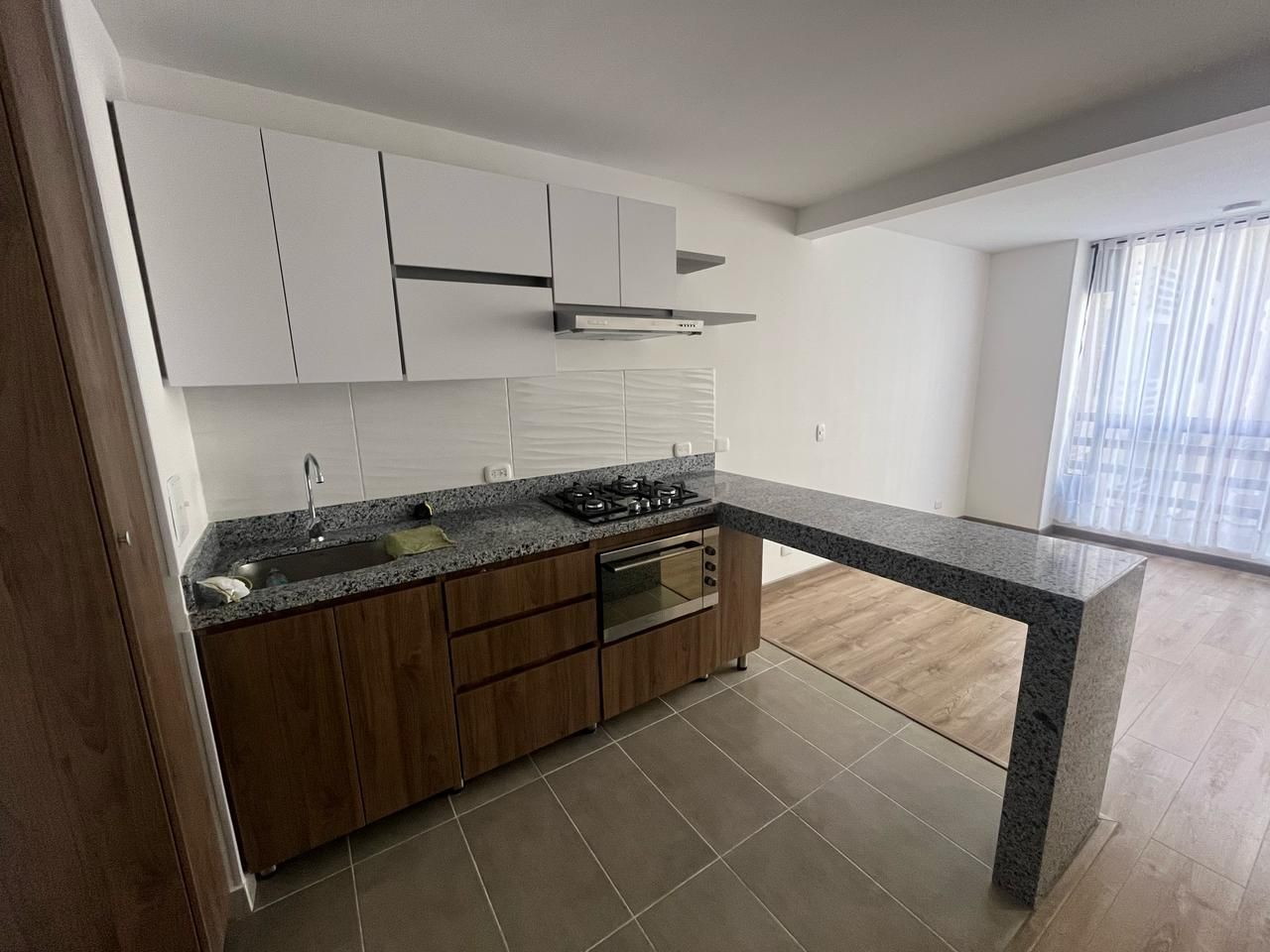 Apartamento en arriendo Cundinamarca Bogotá Montevideo 52 m2 Habitaciones 2 Baños 1 Garajes 1 Precio $2400000