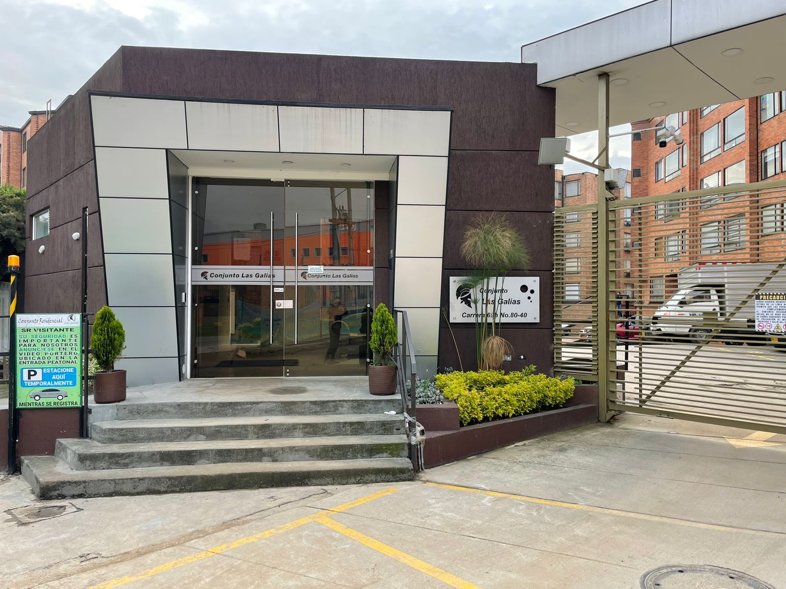 Apartamento en venta Cundinamarca Bogotá Las Galias 63 m2 Habitaciones 2 Baños 2 Garajes 1 Precio $350000000