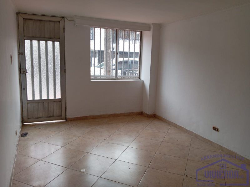 Casa en arriendo Antioquia Medellín Santa Fe 70 m2 Habitaciones 2 Baños 2 Garajes 0 Precio $2000000