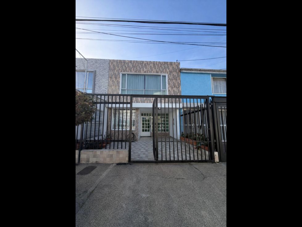 Casa en venta Cundinamarca Bogotá Normandía 179 m2 Habitaciones 5 Baños 5 Garajes 1 Precio $870000000