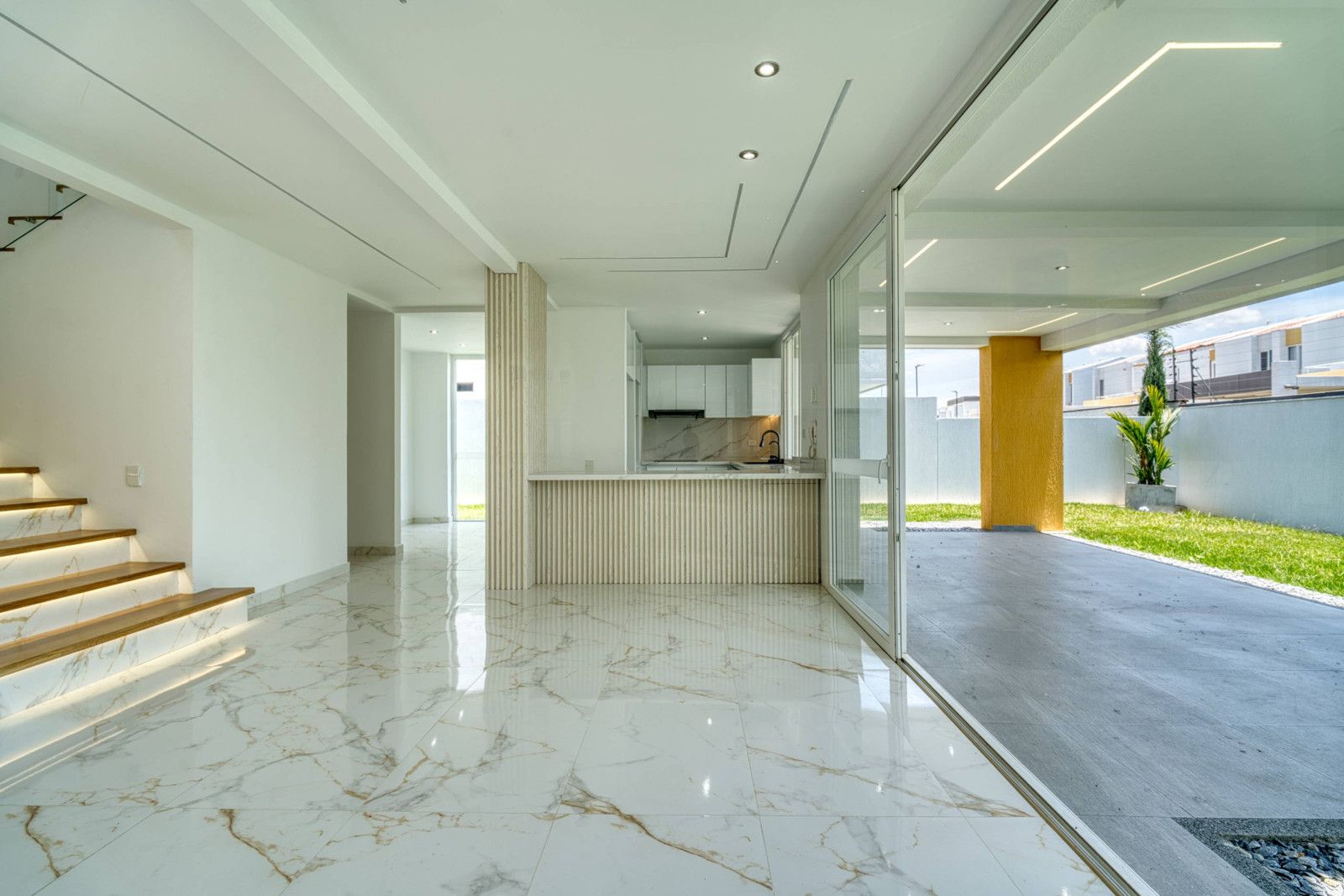 Casa en venta Valle Del Cauca Jamundí Jamundí 122 m2 Habitaciones 3 Baños 4 Garajes 2 Precio $1200000000